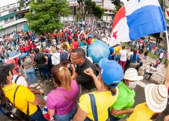 Panamá: Gobierno negocia salida urgente a crisis generada por protestas (+ Video)