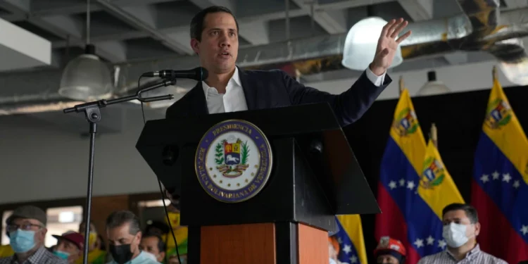 Comisión opositora exculpa a Juan Guaidó de la presunta corrupción en Monómeros