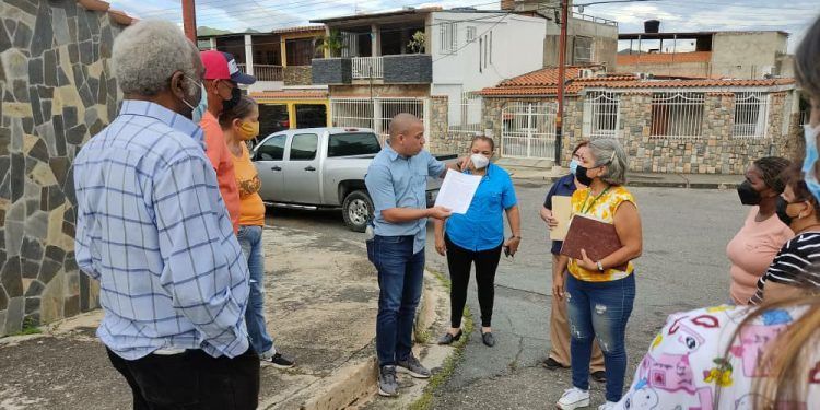 Carabobo: Casi 2 meses sin electricidad 30 familias de La Esmeralda en San Diego