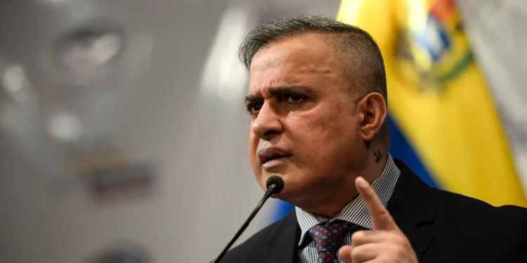Ministerio Público dicta orden de aprehensión contra Julio Borges, por traición a la patria y conspiración