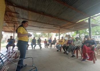 Lara: Compartir de experiencias exitosas con líderes comunitarios de Bobare