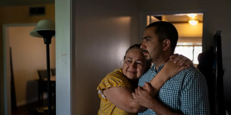 Ciudadano norteamericano de Los Ángeles preso en Venezuela pide ayuda a Biden