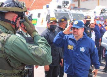 Rafael Lacava a los comerciantes: «No se pongan a inventar porque las reglas están claras»