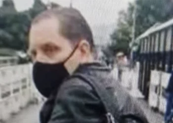 Estadounidense detenido en Venezuela habría intentado quitarse la vida, según defensora de DDHH