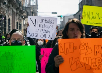 Asesinan a periodista en centro de México, van 13 en 2022