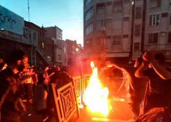 Irán: Continúan disturbios violentos, se reportan 26 muertos
