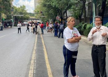 México: Sismo de 7,6 grados sacude al país, al menos reportan 2 muertos