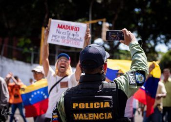Venezolanos podrán grabar los registros e inspecciones policiales