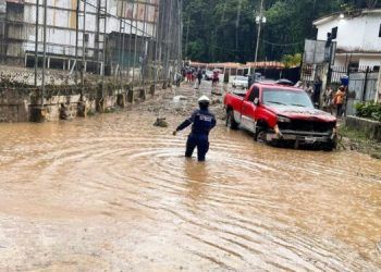 Venezuela: Derrumbes e inundaciones en Distrito Capital y el estado Miranda tras fuertes lluvias
