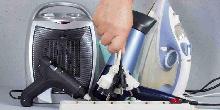 Día Mundial del Ahorro de Energía: Especialistas entregan consejos para ahorrar luz en la casa