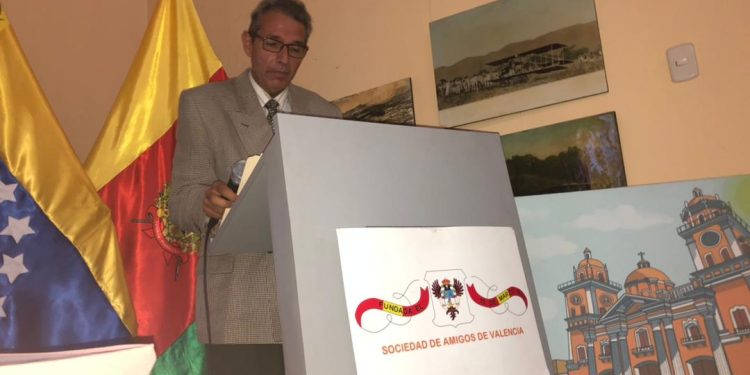 Sociedad Amigos de Valencia juramentó cómo su Cronista a Francisco Cariello