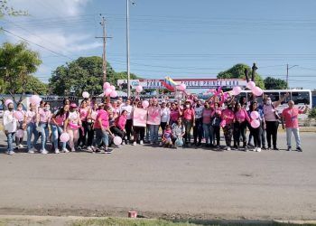 Puerto Cabello se vistió de Rosa para marchar en la lucha contra el cáncer de mama