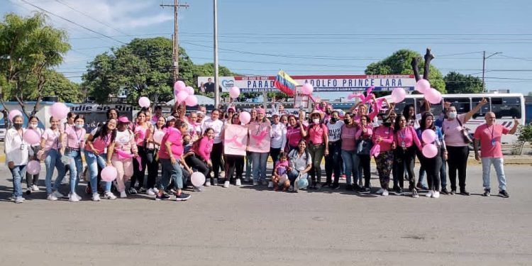 Puerto Cabello se vistió de Rosa para marchar en la lucha contra el cáncer de mama