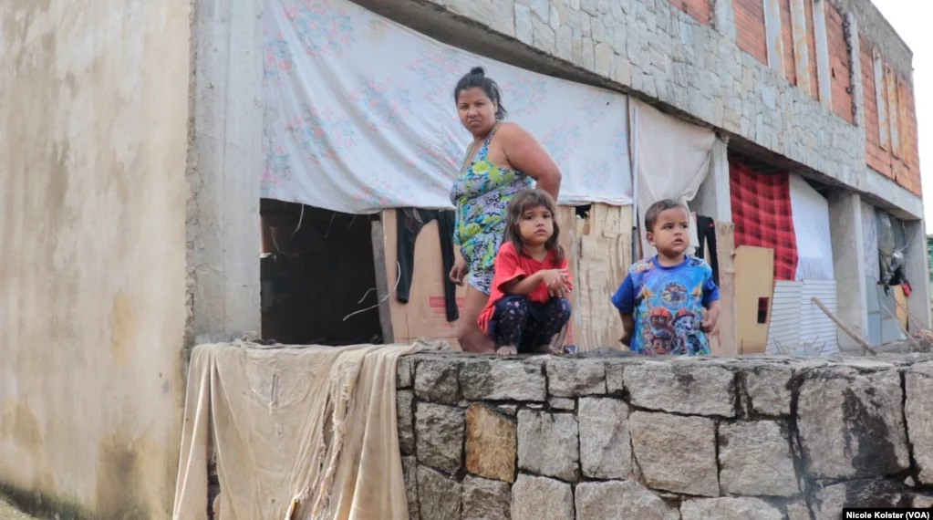 “No hay electricidad, no tenemos agua ni alimentos»: aragüeños temen más lluvias