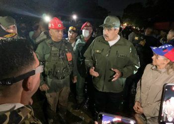Nicolás Maduro hizo presencia en El Castaño para coordinar labores conjuntas ante el desastre (Imágenes + Video)