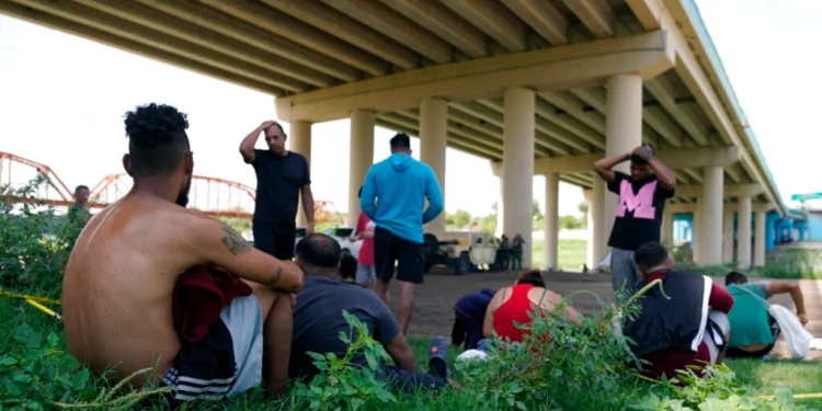 Venezolanos Varados en México piden asilo a Canadá