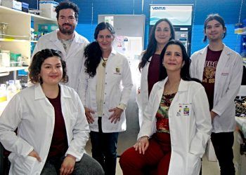 Científicos de la U de Chile descubren que riesgo de padecer esquizofrenia podría detectarse en etapas tempranas de la vida