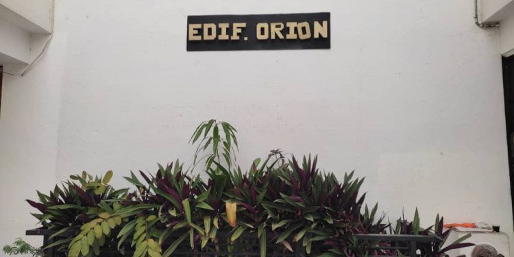 Carabobo: Suscritores de Corpoelec en el CC Orión, agradecen a la empresa por haber atendido satisfactoriamente su reclamo