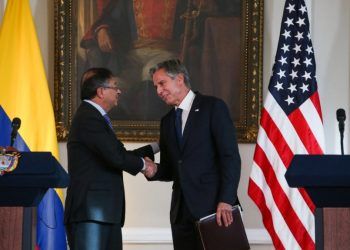 Colombia: Blinken respalda el «enfoque holístico» de Petro en su lucha contra el narcotráfico