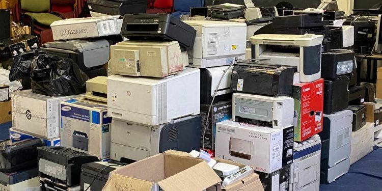 10,4 toneladas de residuos electrónicos recolectó la Reciclatón e-waste de la U. de Chile