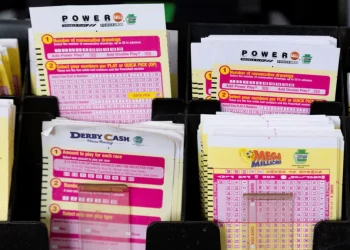EEUU: Lotería Powerball alcanza nuevo récord de 1.600 millones de dólares