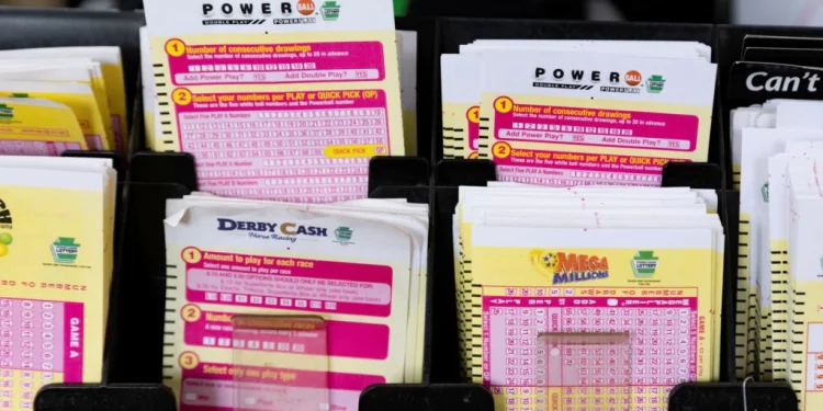 EEUU: Lotería Powerball alcanza nuevo récord de 1.600 millones de dólares