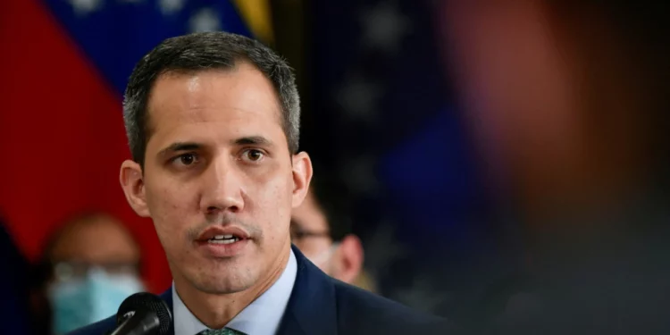 Más preguntas que respuestas ante posible disolución del gobierno interino en Venezuela