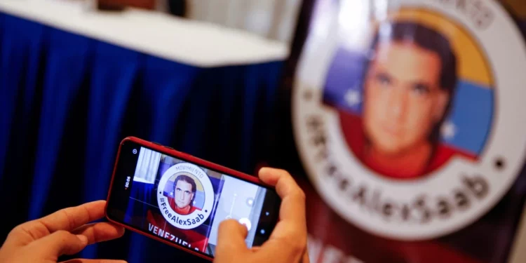 Juez en EEUU cuestiona inmunidad diplomática de Saab
