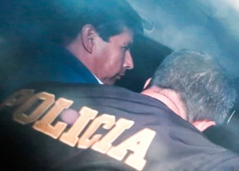 Perú: Un juez decidirá en la tarde sobre prisión de Castillo