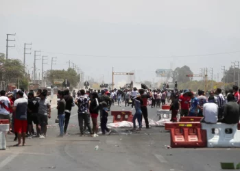 Apurímac y Arequipa son las regiones donde se dieron las víctimas mortales producto de enfrentamientos con la policía. La escalada de violencia no cesa por el incesante reclamo de nuevas elecciones generales