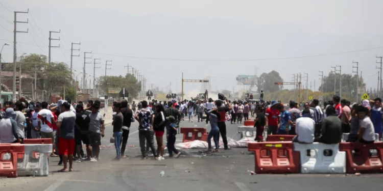 Apurímac y Arequipa son las regiones donde se dieron las víctimas mortales producto de enfrentamientos con la policía. La escalada de violencia no cesa por el incesante reclamo de nuevas elecciones generales