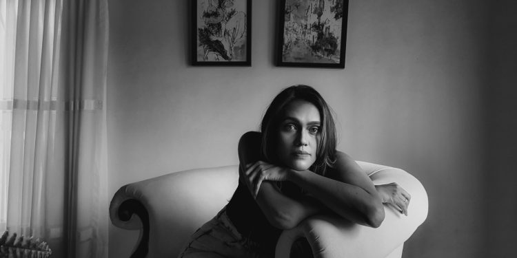 Fundación La Poeteca presenta primer poemario de Kaira Vanessa Gámez