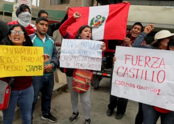 México inicia consultas para asilo de expresidente Castillo, Maduro habla de acoso