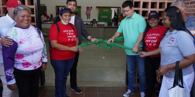 Alcalde Fuenmayor reinauguró Clínica Odontológica Popular de Parque Valencia