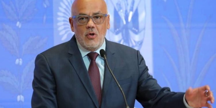 3.000 millones de dólares congelados en inversión que a partir de ahora serán supervisados bajo la rectoría de autoridades ministeriales venezolanas.