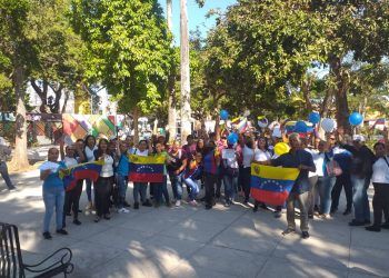 Carabobo: Docentes del municipio Libertador protestaron por reivindicaciones salariales este lunes