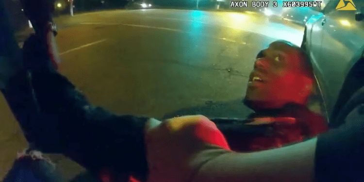 EEUU: Policía de Memphis publica grabación que muestra golpiza fatal a Tyre Nichols (+ Video)