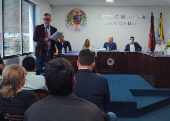 Concejo Municipal de San Diego honró a los maestros en Sesión Especial