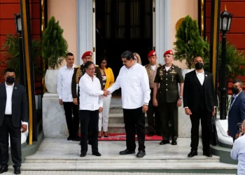 Maduro y Petro se reunieron en Caracas, no ofrecieron declaraciones