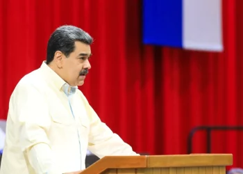 El presidente de Venezuela, Nicolás Maduro, pronuncia un discurso durante la sesión extraordinaria de la Asamblea Nacional del Poder Popular de Cuba, en el Palacio de Convenciones de La Habana, Cuba, el 14 de diciembre de 2022.