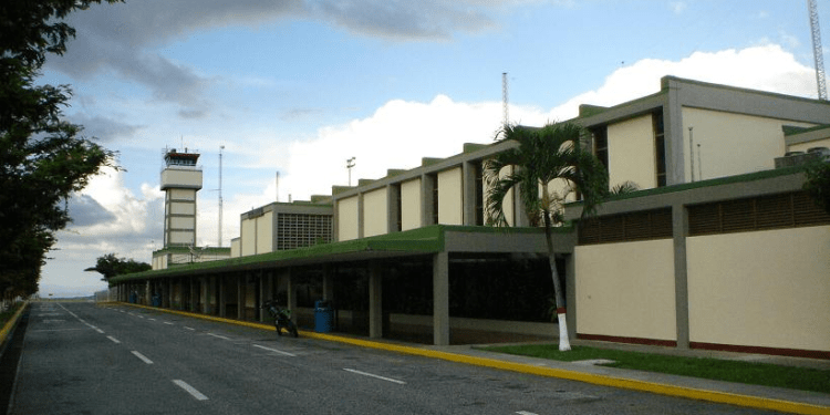 Trujillo: Gobierno reactivará operaciones  del Aeropuerto Nicolás Briceño