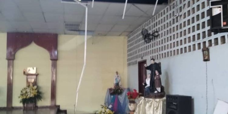Carabobo: Delincuentes robaron Capilla Divino Niño, al sur de Valencia