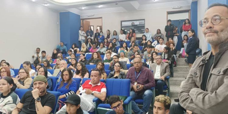 Aseguran expertas: Falta de políticas públicas en Venezuela exacerba la violencia de género e infantil