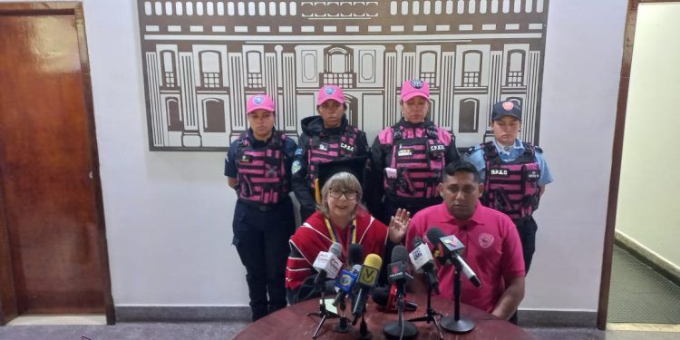 Rectora de la UC anunció que se toman medidas para evitar hechos como el acontecido ayer