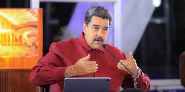 Nicolás Maduro: Venezuela trabaja con honestidad y absoluta seguridad