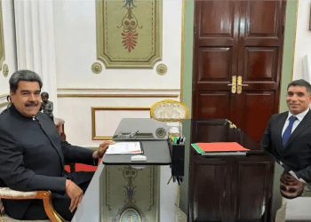 Maduro nombra a jefe de PDVSA nuevo ministro de Petróleo en reemplazo de el Aissami