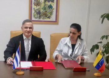 Ministerio Público firma programa de cooperación entre Cuba y Venezuela para afianzar lazos de justicia