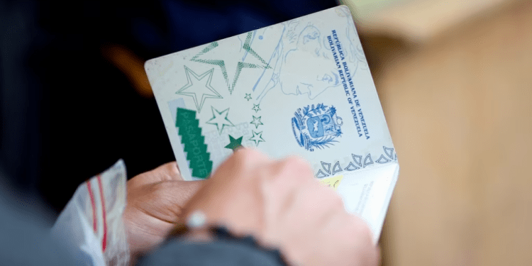 6 pasos para sacar el pasaporte en Venezuela con el nuevo sistema del SAIME