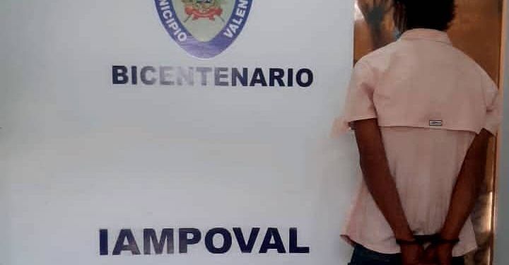 Polivalencia aprehendió a un azote dedicado al hurto de baterías de vehículos