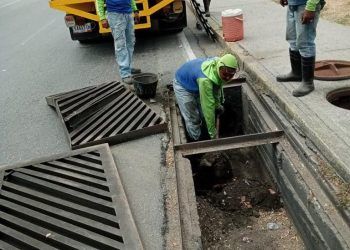 Carabobo: Alcaldía de San Diego inicia trabajos preventivos de limpieza al alcantarillado